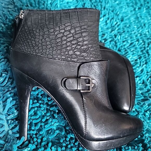 2/$20 Caressa Hayden Boots - Picture 8 of 10